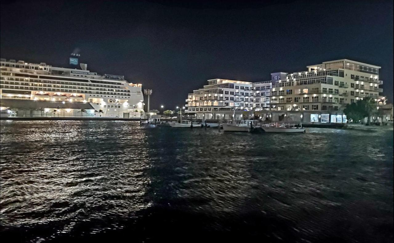 Ocean View Condo Overlooking The Caribbean Sea Οράνχεσταντ Εξωτερικό φωτογραφία